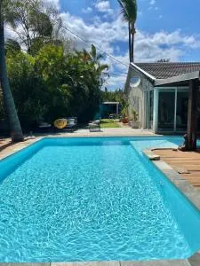 La villa de Claude, charmante villa créole Etang Salé les Bains - 埃唐萨莱莱班海滩