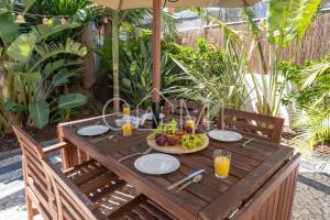 Stylish Garden Apartment by GALMI