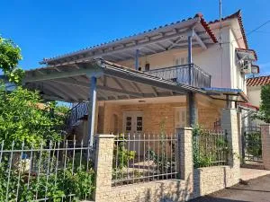 Traditional Stone House-Ideal for families - 阿克皮萨