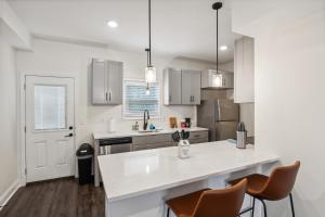 Alto D8 I Modern New Construction 2Bd Apartment