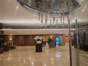 Zekis Place - Shore 2 Residences MOA