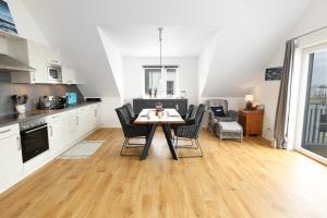 Waterkant, Loft am Hafen mit Traumblick über Hafen, Schlei und Ostsee