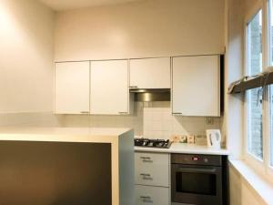 Chère Anna City Center New Top location