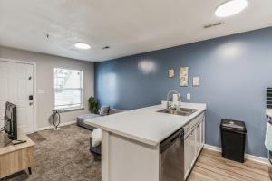 CB 965-201 Modern Fayetteville Charm