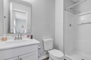 CB 974-301 Fayetteville Oasis I Modern, Comfy