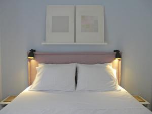 Arty flat in Athens center