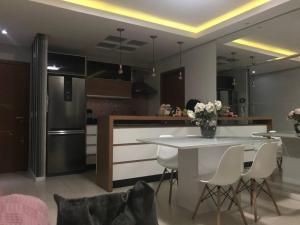 Apto lindo Wi-Fi home elevador