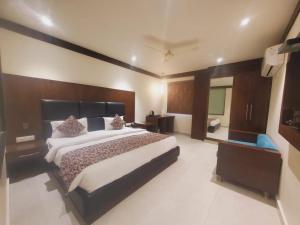 love kush hotel