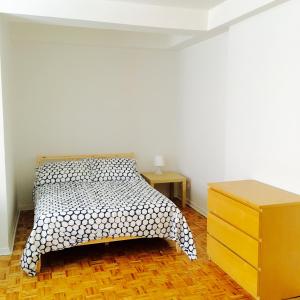 Stylish Montreal Apartment Comfortable Stay in the Golden Square Mile
