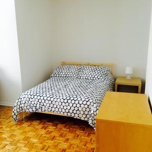 Stylish Montreal Apartment Comfortable Stay in the Golden Square Mile