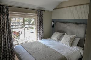 Double Room with Private Bathroom room in Bridge End Hotel