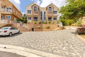 Luxury 2 bedroom Jamaican townhouse Ocho rios - Bantam Spring