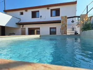 La Palmera Casa Rural - L'Aldea