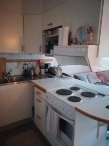 Central cozy accommodation, single room or bed in dormroom