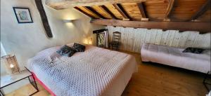 Maisons de vacances Gite la Maison du Queyran : photos des chambres