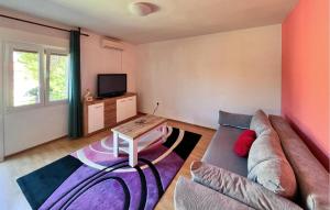 Nice Apartment In Pula With Wifi