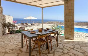 2 Bedroom Gorgeous Home In Plaka