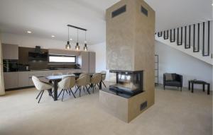 Amazing Home In Loborika With Wifi 