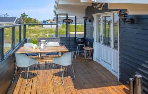 2 Bedroom Lovely Home In Thisted