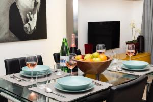 I Prime Location I Metro at Your Door, Duomo in 15 min!