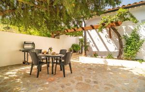 Stunning Home In Grazalema With Wifi