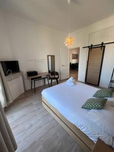 FRGK "Carnot"Elegance et Confort au Cœur de Cannes"