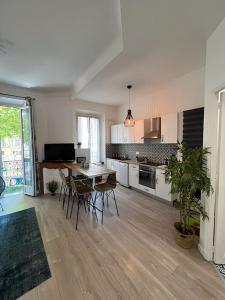 FRGK "Carnot"Elegance et Confort au Cœur de Cannes"