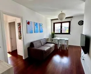 Happy Home close to the Hospital,ENI,Milano - GR - San Donato Milanese