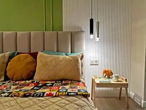 Очаровательные двухкомнатные апартаменты в лучшей локации города - Baganashyl