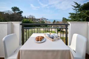 Rooms and Apartments Dobravac