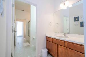 DLuxx Gorgeous Home at Bella Vida Resort 0261