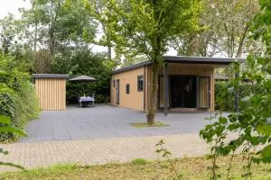 Schitterend gelegen luxe ingericht 6 persoons chalet aan de bossen in Putten 4-15 - Krachtighuizen