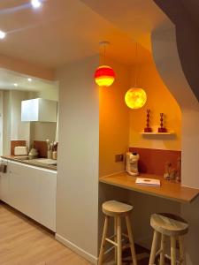 Maisons d'hotes Moon Room, Nuit insolite - Ollioules Toulon Var : photos des chambres