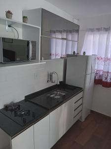 kitnet com garagem exclusiva