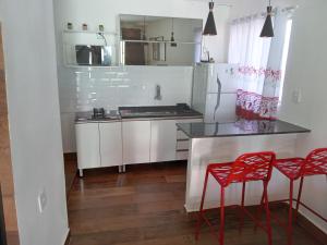 kitnet com garagem exclusiva