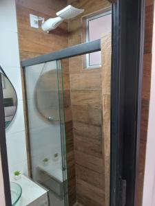 kitnet com garagem exclusiva