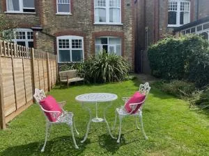 Beautiful one bed garden flat in Muswell hill - 芬奇利