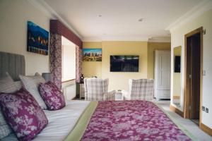 The Manor Boutique Hotel Restaurant and Bar