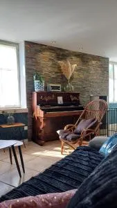 Le gîte de Santrop - 1km de la plage - Lac de Saint-Pardoux - Proche A20 - Maillofargueix