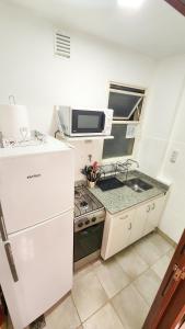 Apartamento Excepcional Ubicación sobre avenida 9 de Julio cerca del Obelisco