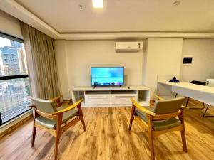 Flat Amplo para 4 Pessoas com Lavadora e Airfryer