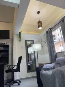 Confortável loft 4,ar, Wi-Fi, TV, 400m UNIG - Rocha Sobrinho