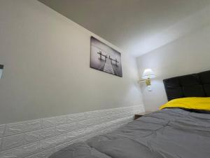 Confortável loft 4,ar, Wi-Fi, TV, 400m UNIG