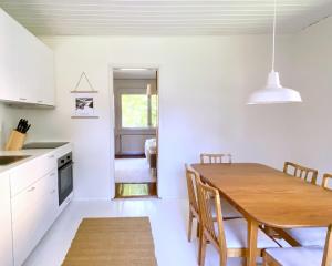 Palkinen I Rovaniemi - idyllic home in peaceful area, wifi & free parking