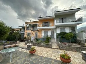 Antonia's Apartments - Parthénion