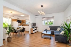 Apartment Dora family only 