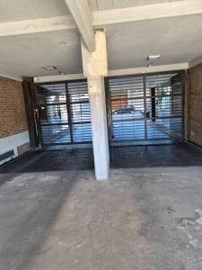 Departamento con cochera en Rosario