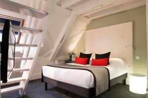 Attic Double Room room in Hotel Gutenberg