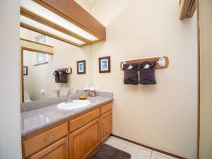 Aloha Aku Ohana2 Suite - Relaxing Garden Views Await