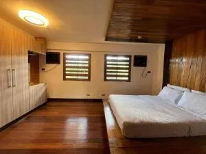 1BR Northpoint Condo Free Airport pick up for 3 nights stay or more - Cabaguio